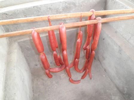 au cours de la transformation des saucissee